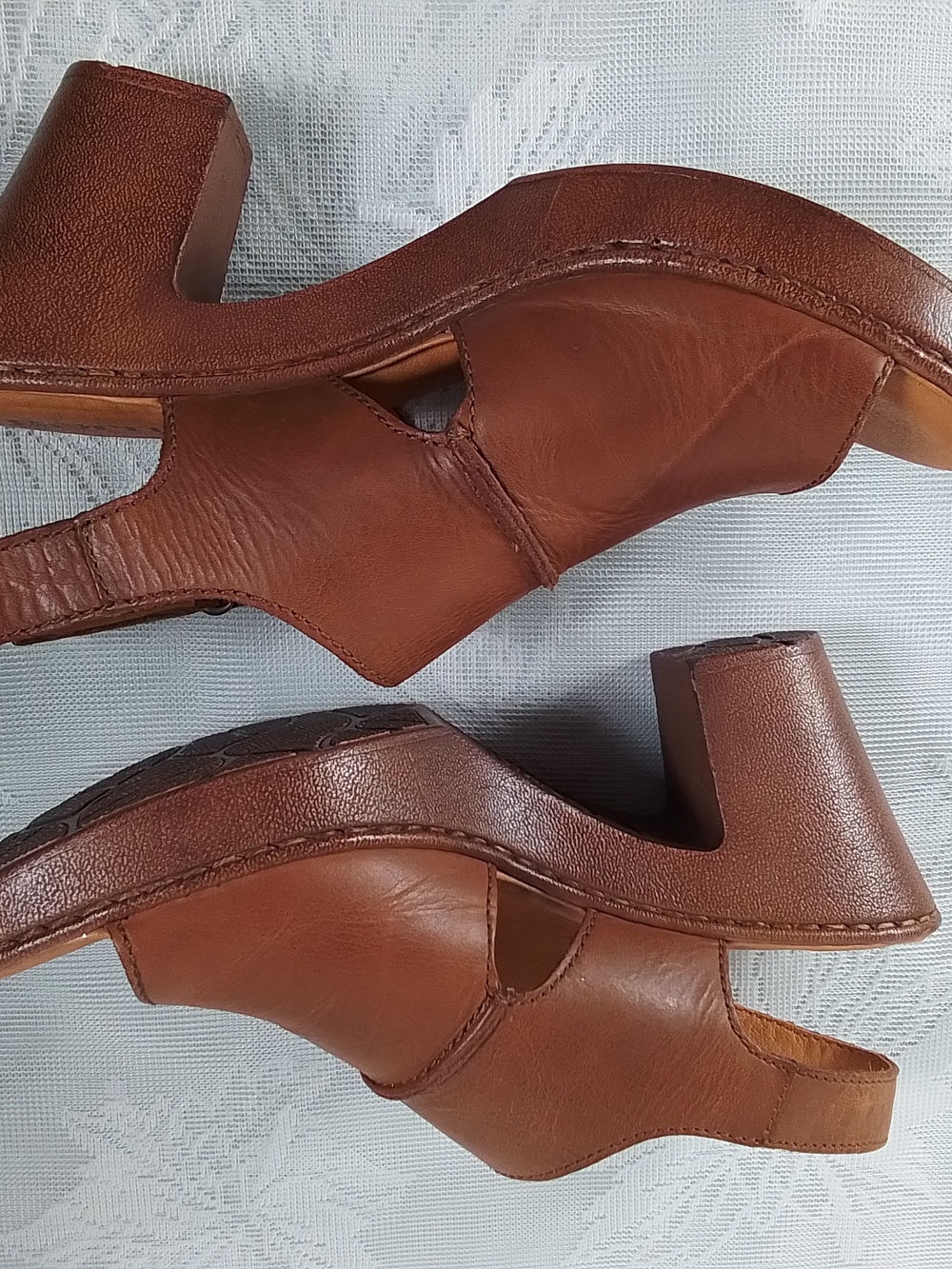 Born light brown leather slingback heeled sandals - Picture 4 of 13